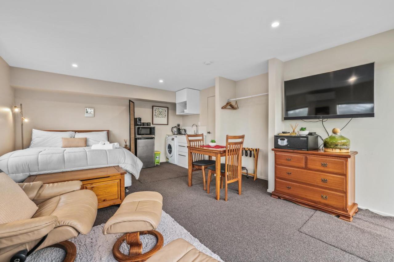 Gatehouse On The Bay - Christchurch Holiday Unit ภายนอก รูปภาพ